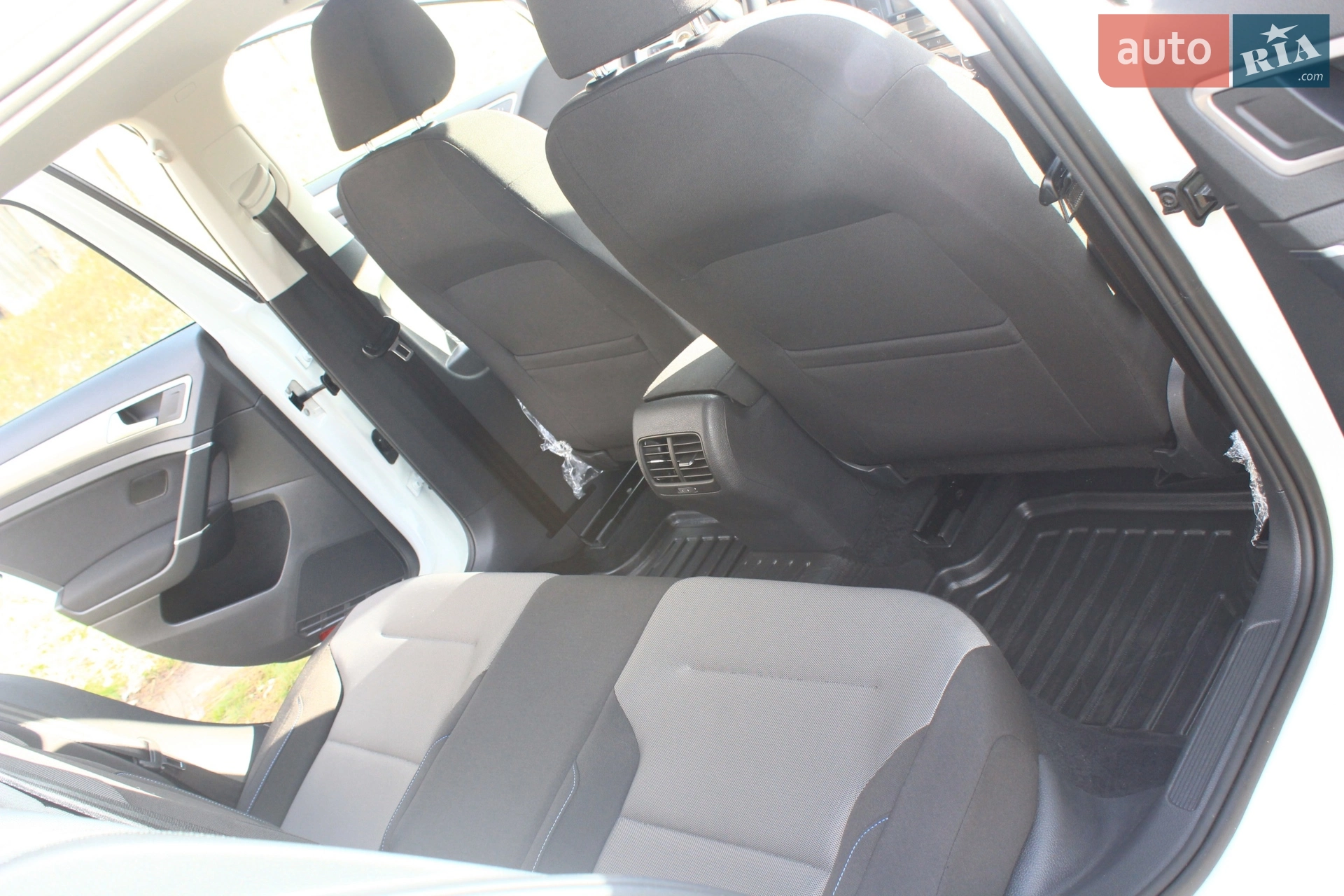 2016 Volkswagen Golf - мініатюра 21