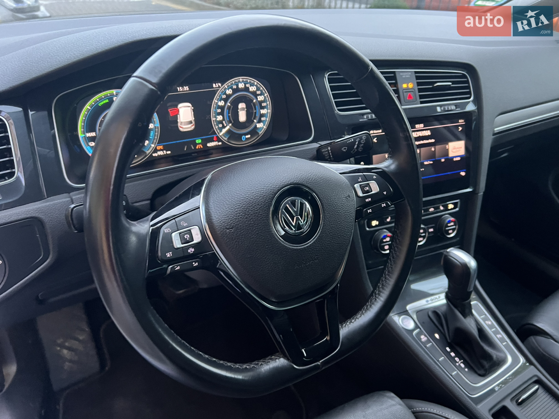 2020 Volkswagen Golf - мініатюра 17