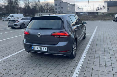 Хетчбек Volkswagen e-Golf 2017 в Львові