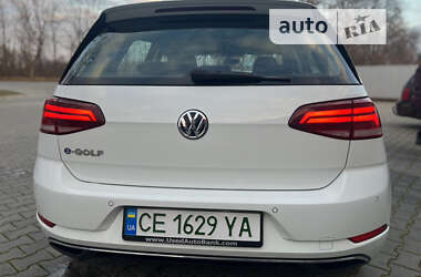 Хэтчбек Volkswagen e-Golf 2020 в Новоселице
