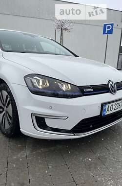 Хетчбек Volkswagen e-Golf 2014 в Ужгороді