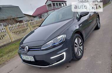 Хэтчбек Volkswagen e-Golf 2020 в Хотине