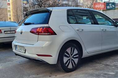 Хэтчбек Volkswagen e-Golf 2017 в Тернополе