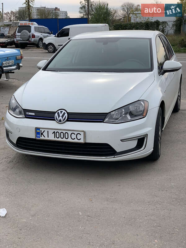 Хэтчбек Volkswagen e-Golf 2016 в Белой Церкви