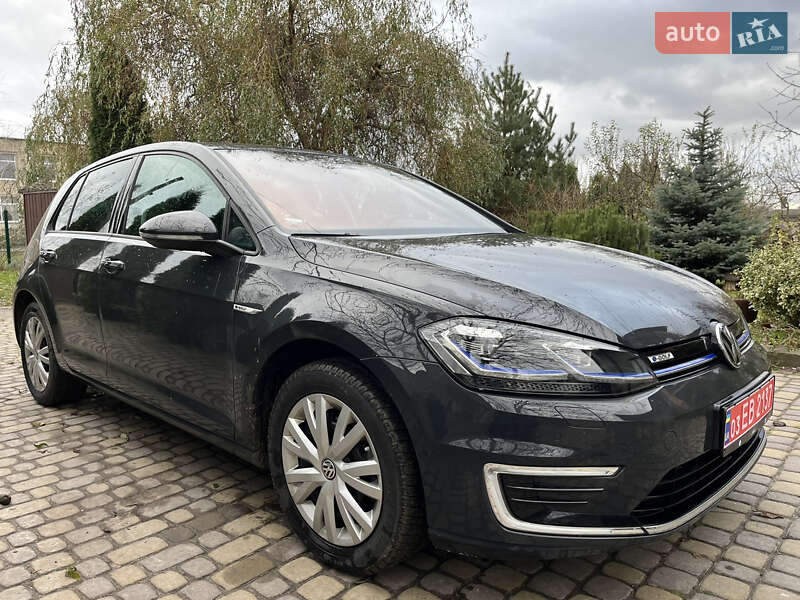 Хетчбек Volkswagen e-Golf 2020 в Радивиліві