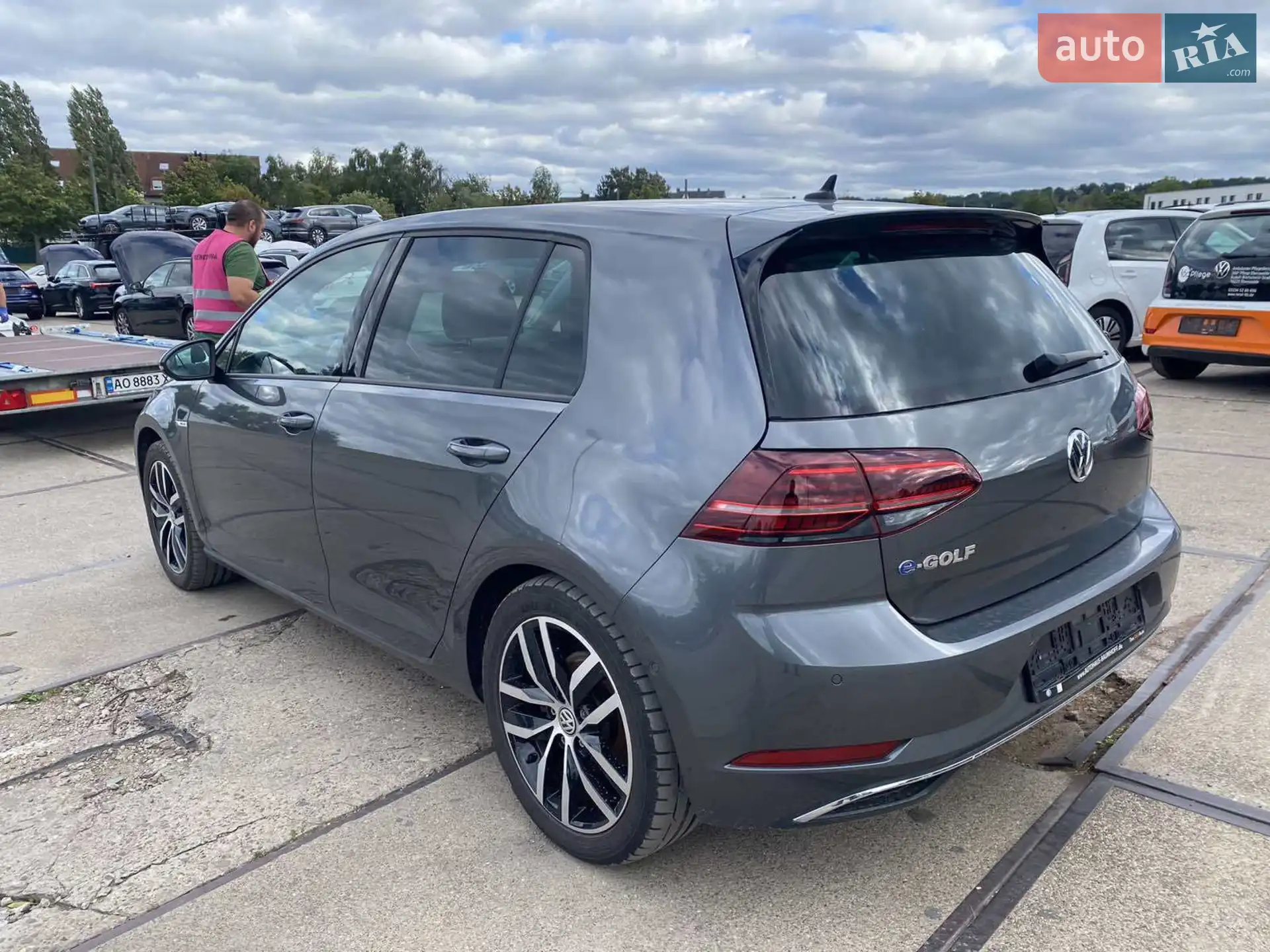 2019 Volkswagen Golf - мініатюра 5