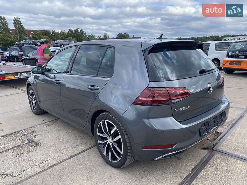Хетчбек Volkswagen e-Golf 2019 в Ужгороді