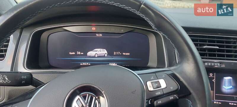 Хетчбек Volkswagen e-Golf 2020 в Тернополі