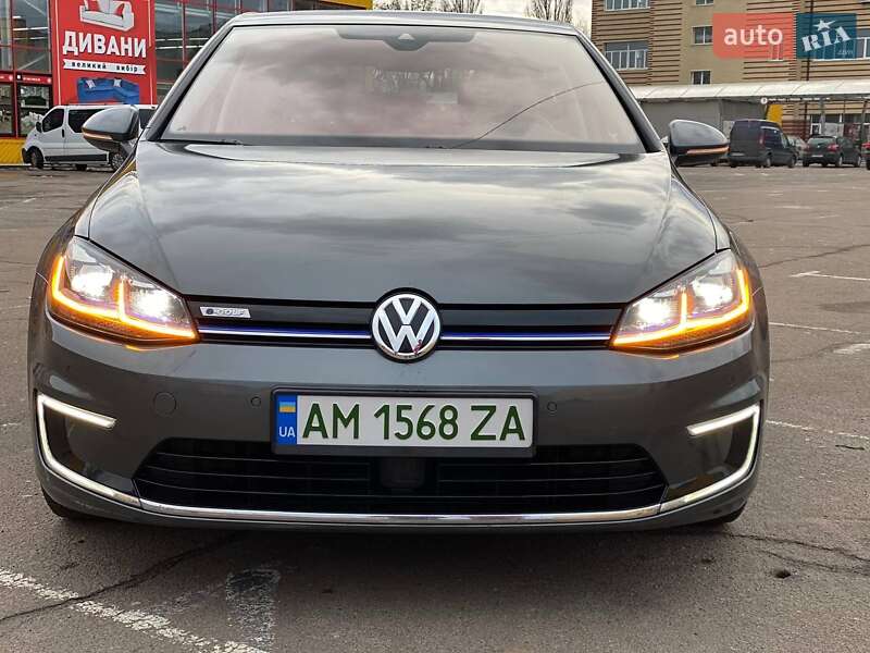 Хэтчбек Volkswagen e-Golf 2018 в Житомире