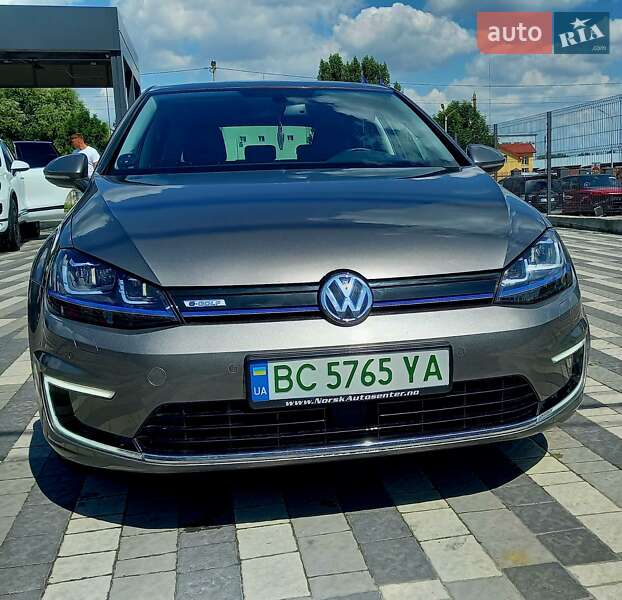 Хетчбек Volkswagen e-Golf 2016 в Львові фото 7 Хетчбек Volkswagen e-Golf 2016 в Львові