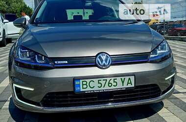 Хетчбек Volkswagen e-Golf 2016 в Львові