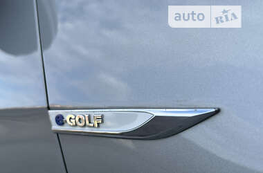 Хэтчбек Volkswagen e-Golf 2015 в Трускавце