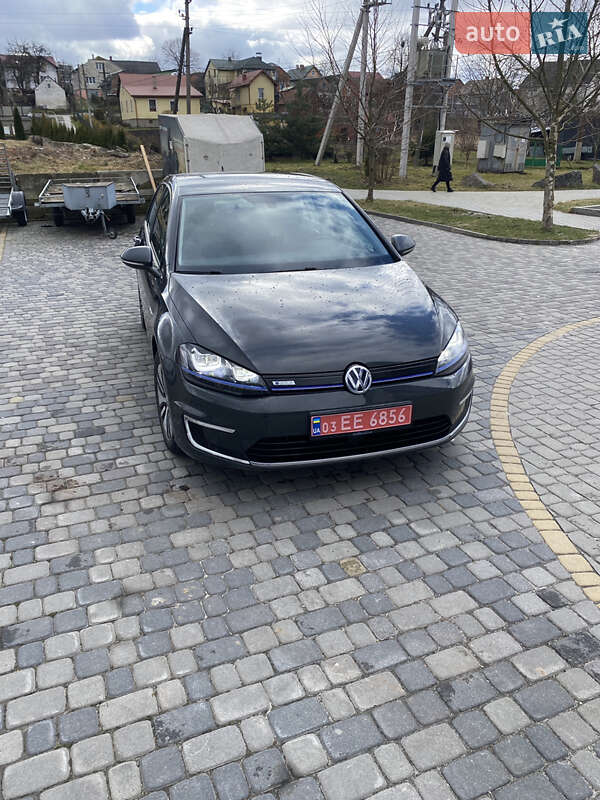 Хетчбек Volkswagen e-Golf 2015 в Львові фото 4 Хетчбек Volkswagen e-Golf 2015 в Львові