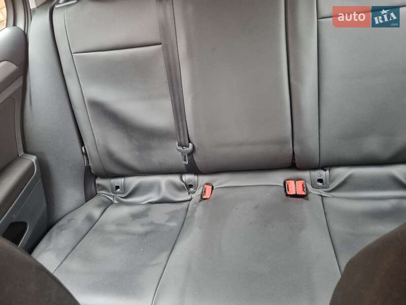 Хэтчбек Volkswagen e-Golf 2016 в Львове