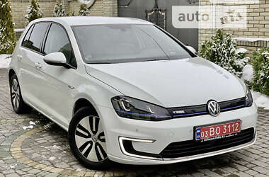 Хетчбек Volkswagen e-Golf 2015 в Тернополі