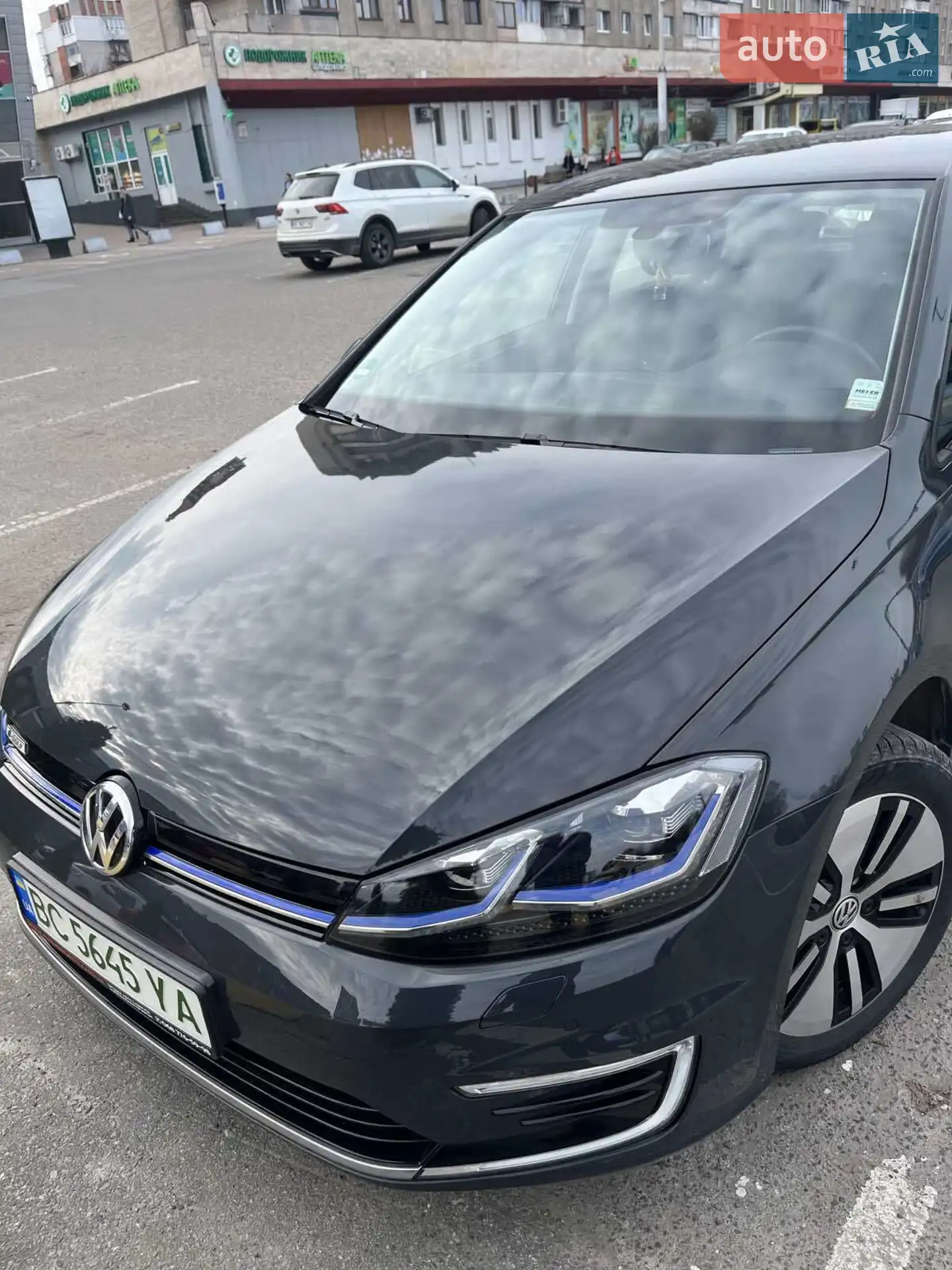 2020 Volkswagen Golf - мініатюра 3
