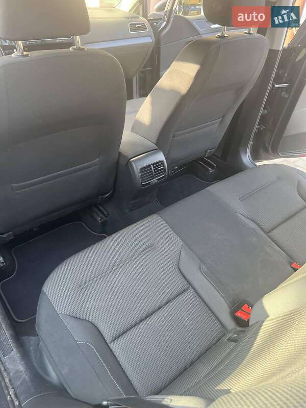 Хэтчбек Volkswagen e-Golf 2020 в Львове