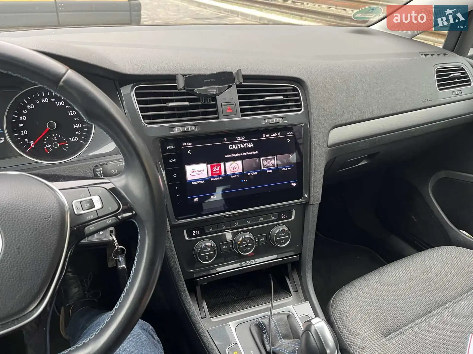 2020 Volkswagen Golf - мініатюра 9