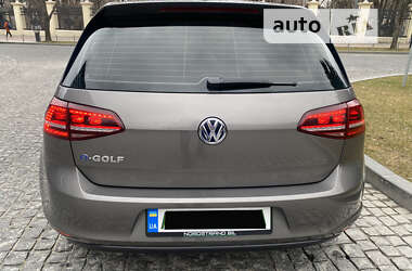 Хэтчбек Volkswagen e-Golf 2015 в Днепре