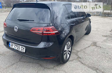 Хетчбек Volkswagen e-Golf 2015 в Запоріжжі