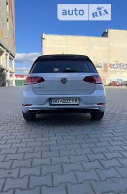 Хэтчбек Volkswagen e-Golf 2017 в Тернополе