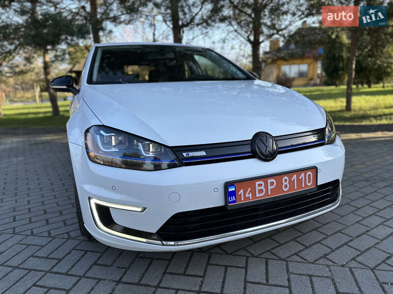 Хетчбек Volkswagen e-Golf 2015 в Дрогобичі