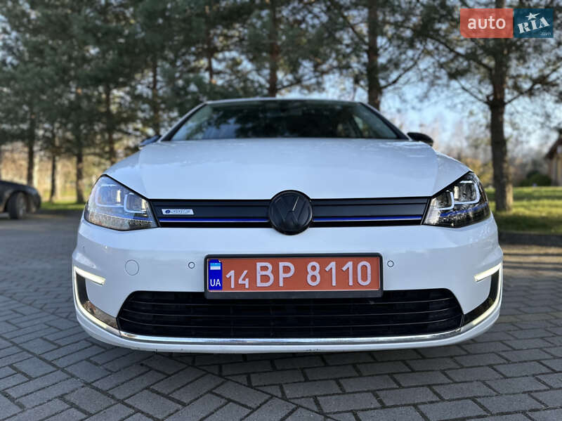 Хетчбек Volkswagen e-Golf 2015 в Дрогобичі