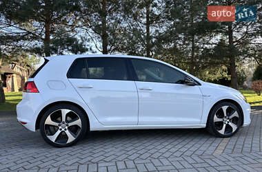 Хэтчбек Volkswagen e-Golf 2015 в Дрогобыче