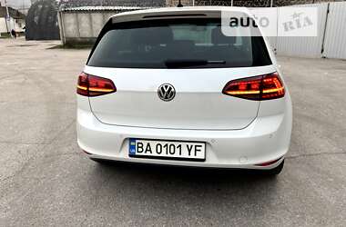 Хетчбек Volkswagen e-Golf 2015 в Кропивницькому