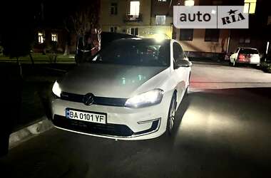 Хетчбек Volkswagen e-Golf 2015 в Кропивницькому