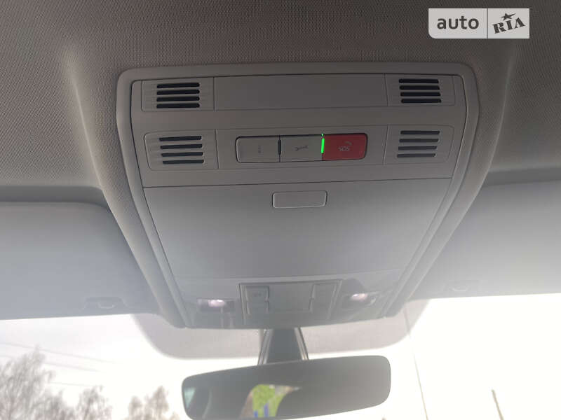 Хэтчбек Volkswagen e-Golf 2019 в Шепетовке