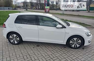 Хетчбек Volkswagen e-Golf 2014 в Житомирі