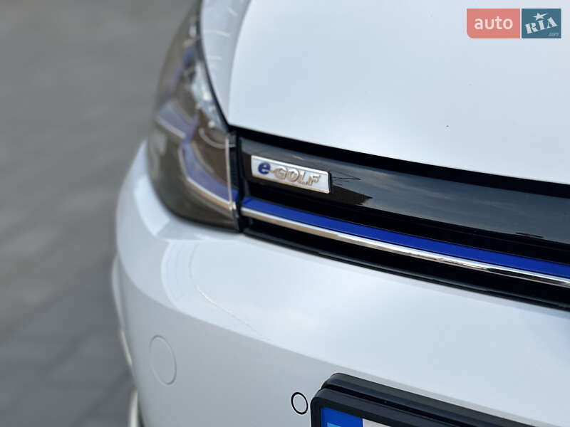 Хэтчбек Volkswagen e-Golf 2018 в Луцке