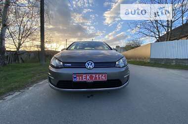 Хэтчбек Volkswagen e-Golf 2016 в Ковеле