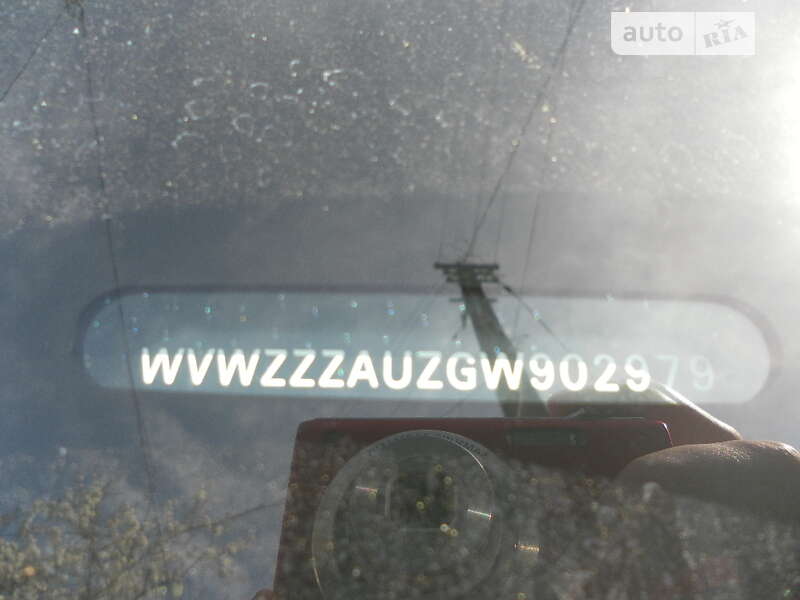 Хэтчбек Volkswagen e-Golf 2015 в Луцке