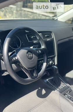 Хетчбек Volkswagen e-Golf 2020 в Іршаві