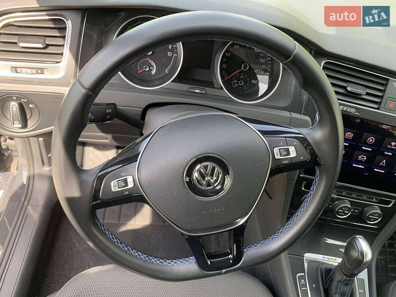 Хэтчбек Volkswagen e-Golf 2020 в Кременчуге