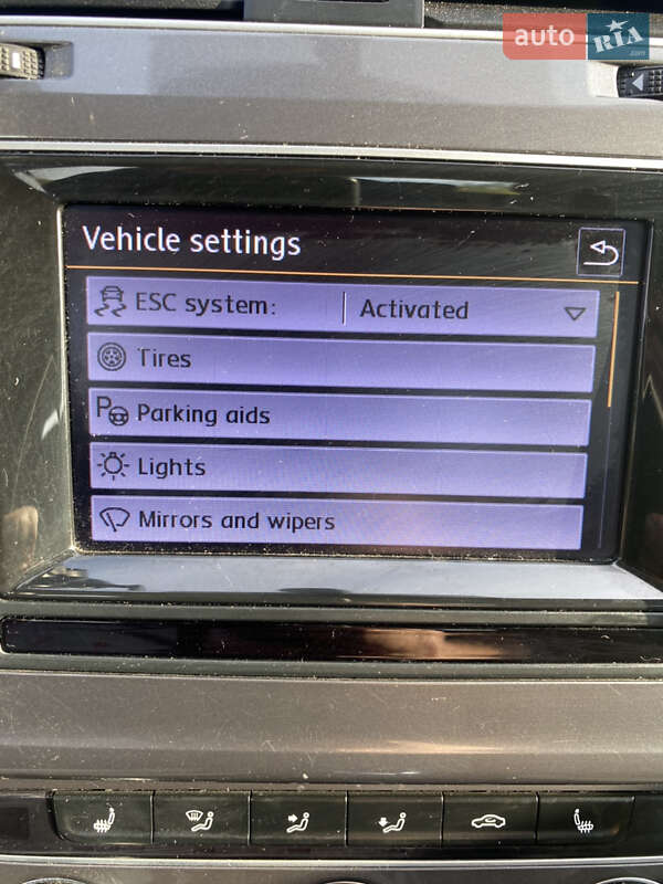 Хэтчбек Volkswagen e-Golf 2014 в Днепре