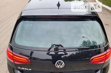 Хетчбек Volkswagen e-Golf 2020 в Долині