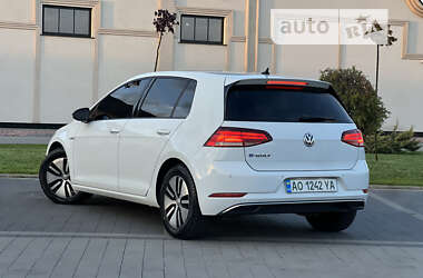 Хетчбек Volkswagen e-Golf 2017 в Мукачевому