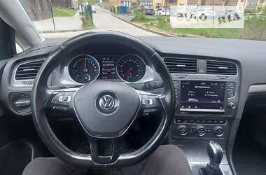 Хэтчбек Volkswagen e-Golf 2014 в Житомире