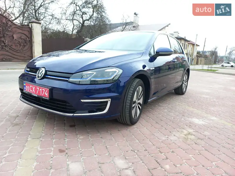 Хетчбек Volkswagen e-Golf 2020 в 