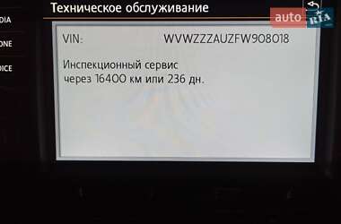 Хэтчбек Volkswagen e-Golf 2015 в 