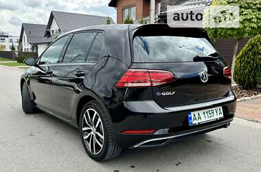 Хэтчбек Volkswagen e-Golf 2019 в 