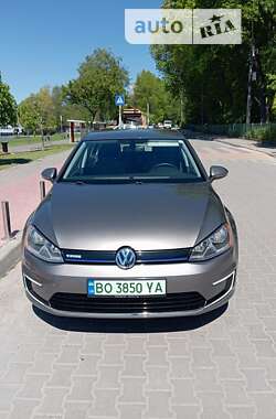 Хетчбек Volkswagen e-Golf 2015 в Тернополі