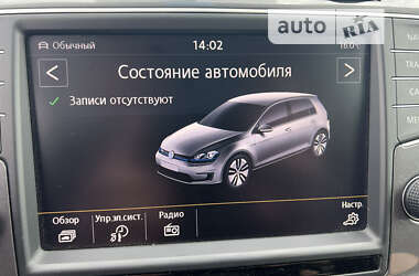 Хэтчбек Volkswagen e-Golf 2015 в Виннице