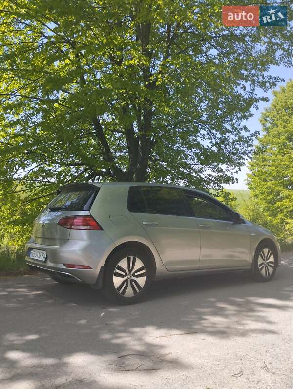 Хетчбек Volkswagen e-Golf 2019 в Бару