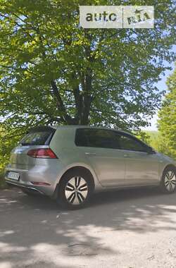 Хетчбек Volkswagen e-Golf 2019 в Бару