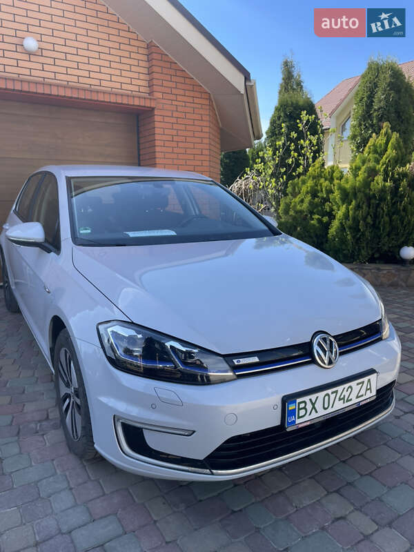 Хетчбек Volkswagen e-Golf 2018 в Хмельницькому