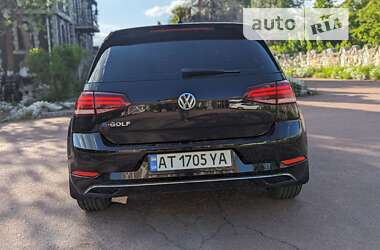 Хетчбек Volkswagen e-Golf 2018 в Івано-Франківську